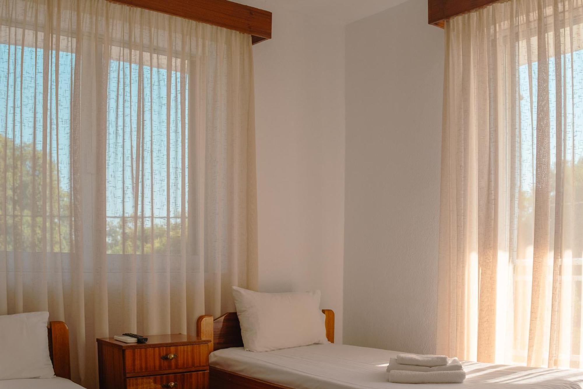 Prado Apartment Hotel Limín Litochórou Quarto foto